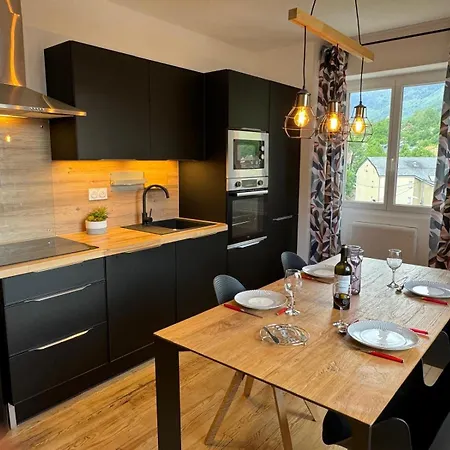 Le Grillon * Ax-les-Thermes