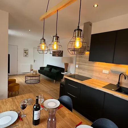 Le Grillon * Ax-les-Thermes