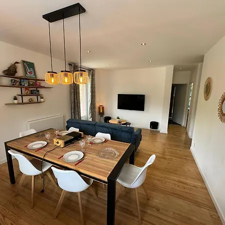 Le Grillon * Ax-les-Thermes